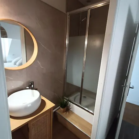 T2 Cosy Hyper Centre Proche Aeroport Et Gare Sncf Apartment