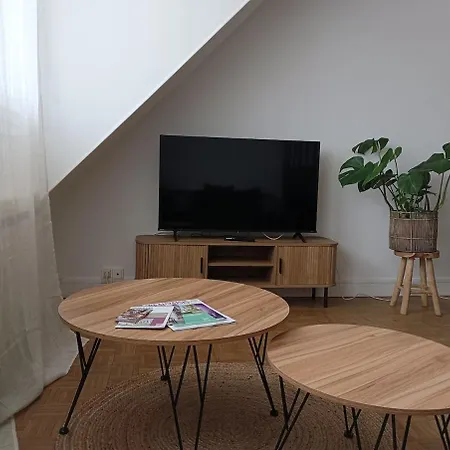 Cosy A Hyper Centre Proche Aeroport Et Gare Sncf Beauvais